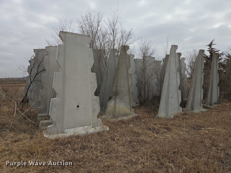 image for item EV5553 Concrete silo parts