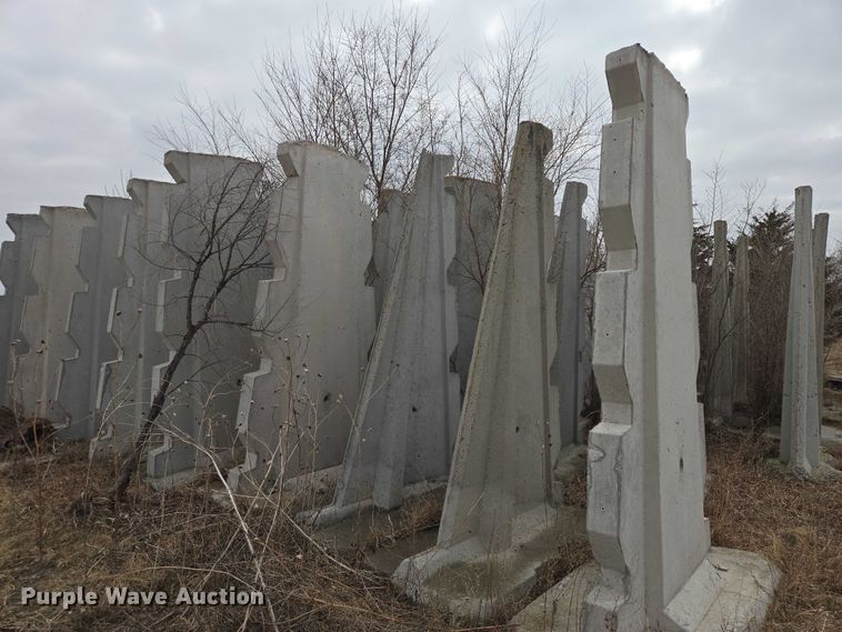 image for item EV5553 Concrete silo parts