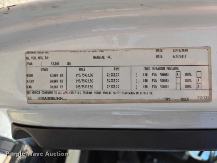 image for item EV5569 2011 International 4400 SBA flatbed truck