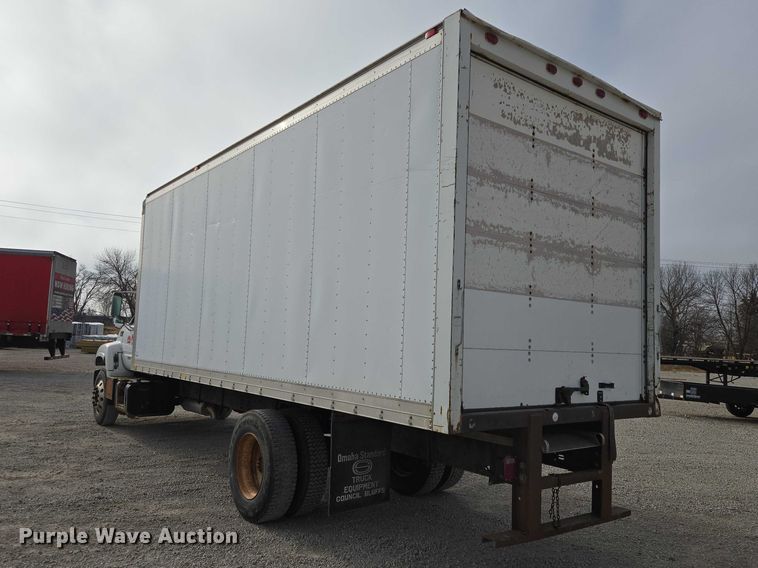 image for item EV5570 1998 Chevrolet C6500 box truck