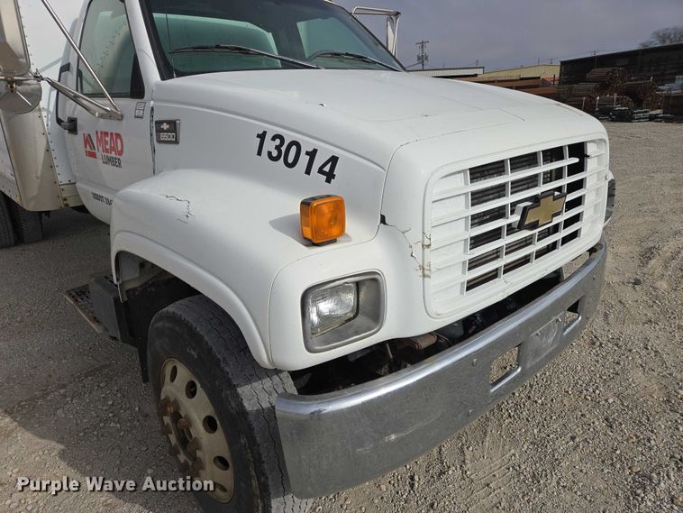 image for item EV5570 1998 Chevrolet C6500 box truck