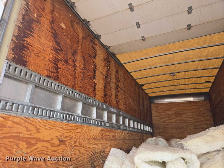 image for item EV5570 1998 Chevrolet C6500 box truck