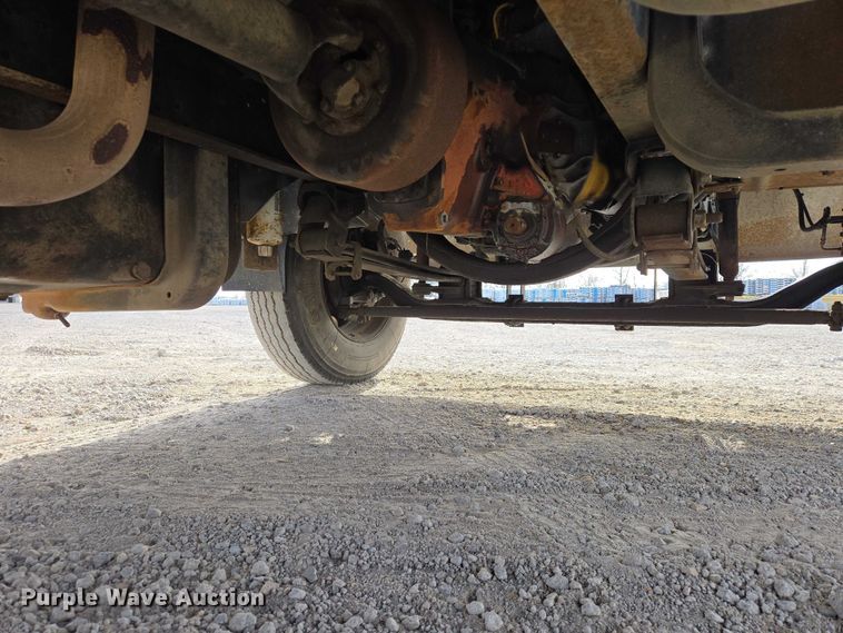 image for item EV5570 1998 Chevrolet C6500 box truck