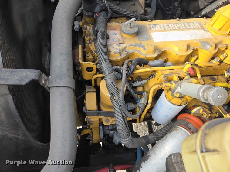 image for item EV5570 1998 Chevrolet C6500 box truck