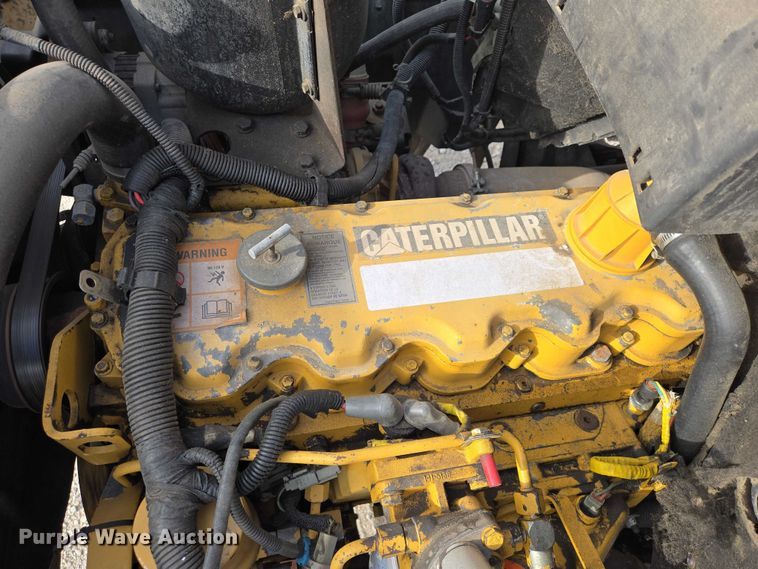 image for item EV5570 1998 Chevrolet C6500 box truck