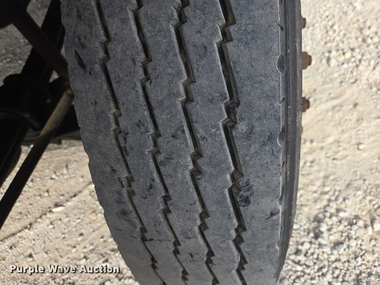 image for item EV5570 1998 Chevrolet C6500 box truck