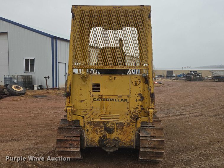 image for item EV5574 1980 Caterpillar D3B dozer