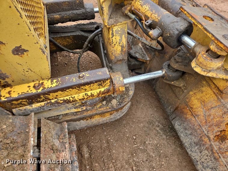 image for item EV5574 1980 Caterpillar D3B dozer
