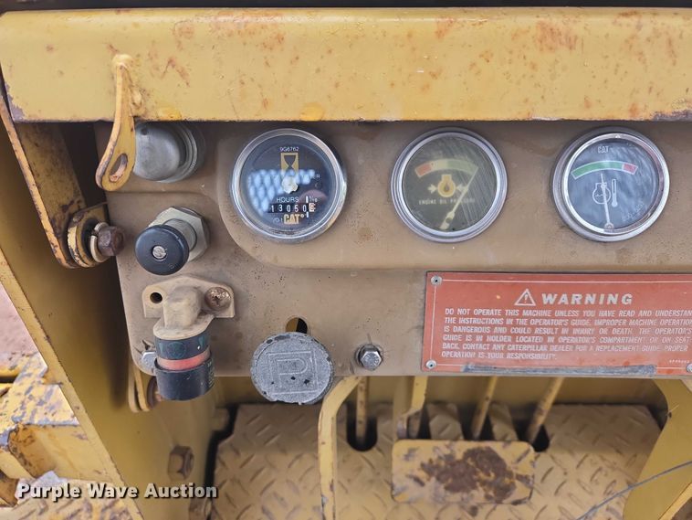 image for item EV5574 1980 Caterpillar D3B dozer