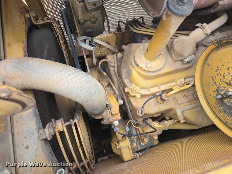 image for item EV5574 1980 Caterpillar D3B dozer