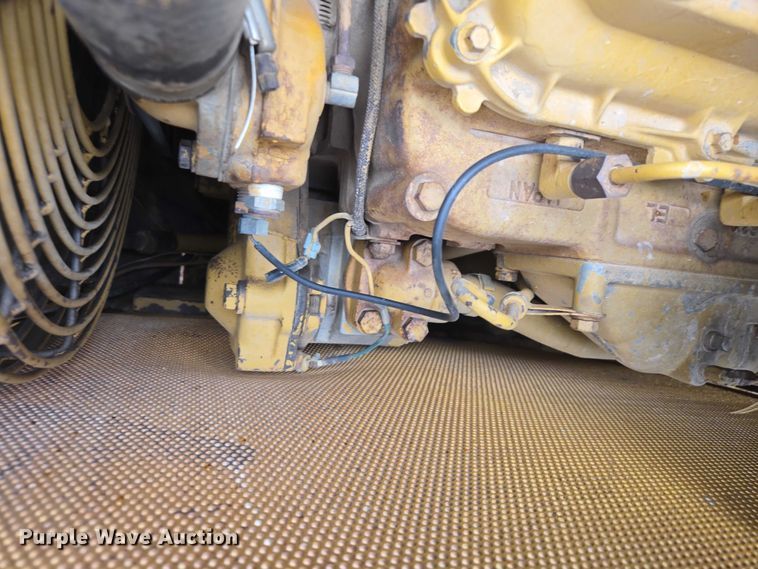 image for item EV5574 1980 Caterpillar D3B dozer