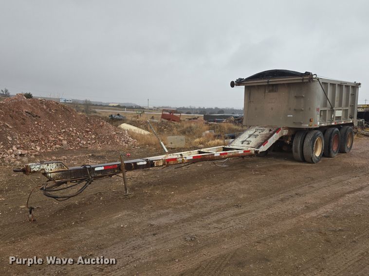 image for item EV5575 1994 Cornhusker end dump pup trailer