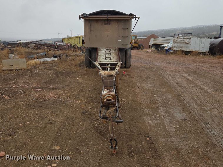 image for item EV5575 1994 Cornhusker end dump pup trailer