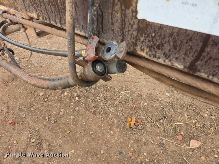 image for item EV5575 1994 Cornhusker end dump pup trailer