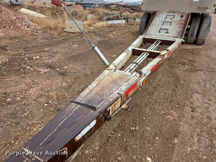 image for item EV5575 1994 Cornhusker end dump pup trailer