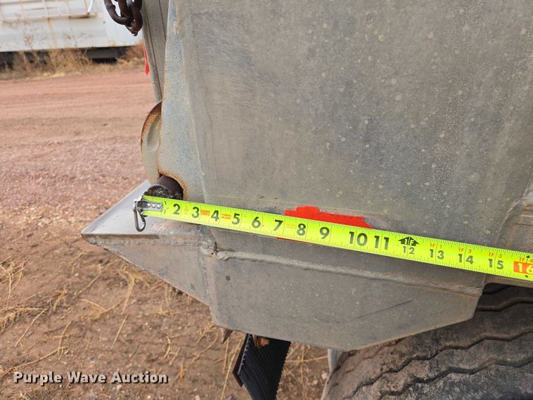 image for item EV5575 1994 Cornhusker end dump pup trailer