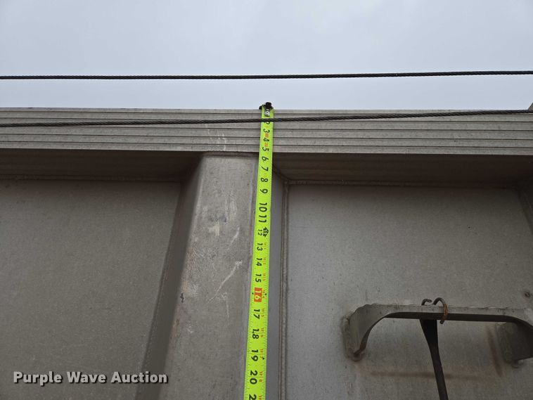 image for item EV5575 1994 Cornhusker end dump pup trailer