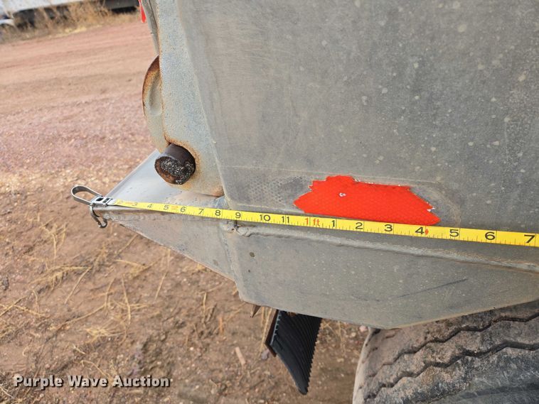 image for item EV5575 1994 Cornhusker end dump pup trailer