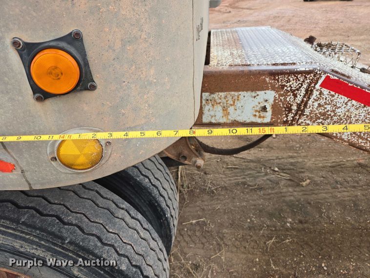 image for item EV5575 1994 Cornhusker end dump pup trailer