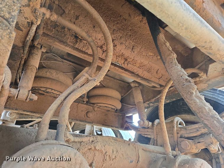 image for item EV5575 1994 Cornhusker end dump pup trailer