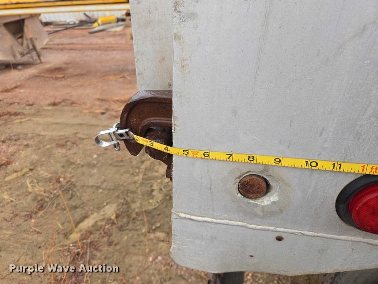 image for item EV5576 1980 Fruenauf end dump pup trailer