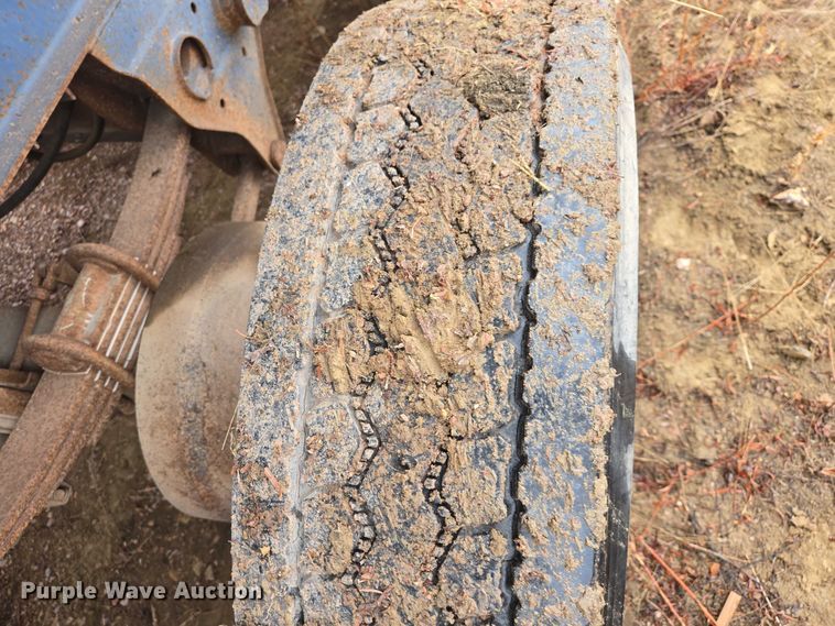 image for item EV5576 1980 Fruenauf end dump pup trailer