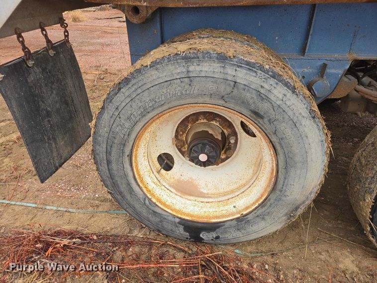 image for item EV5576 1980 Fruenauf end dump pup trailer