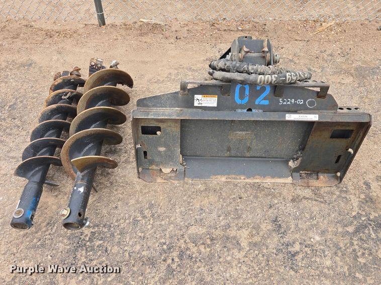 image for item EV5578 2015 Bobcat 15C skid steer auger