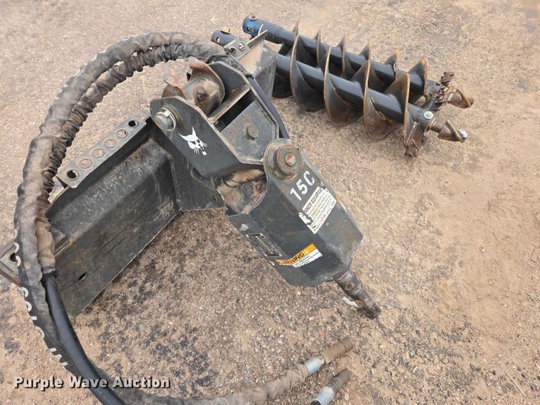 image for item EV5578 2015 Bobcat 15C skid steer auger