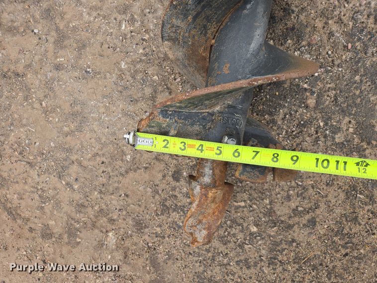 image for item EV5578 2015 Bobcat 15C skid steer auger