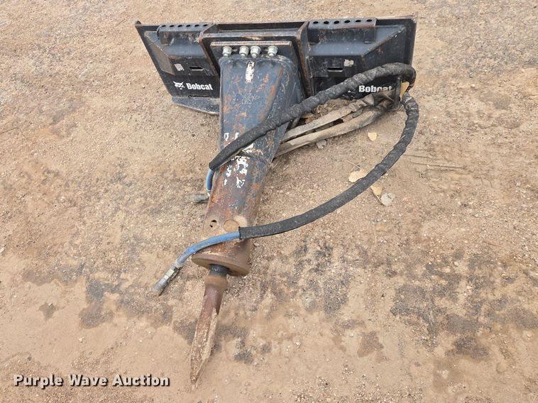 image for item EV5579 Bobcat HB880 skid steer breaker