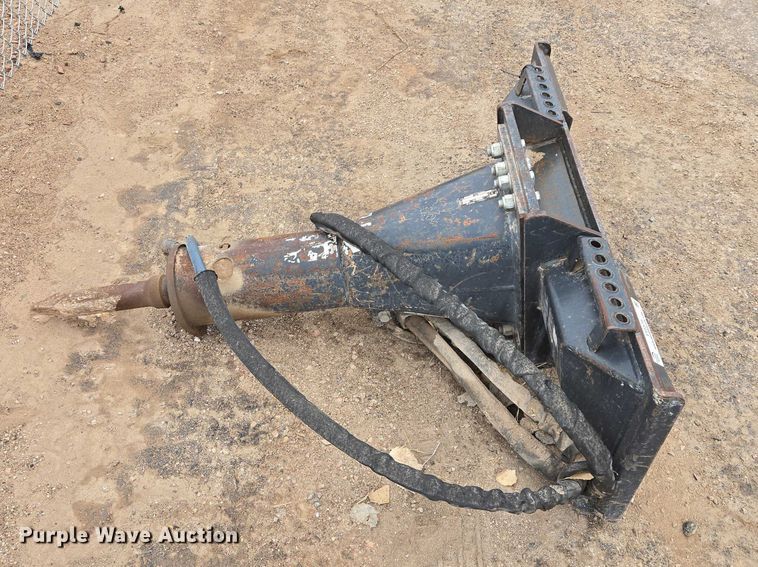 image for item EV5579 Bobcat HB880 skid steer breaker