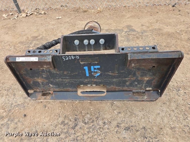 image for item EV5579 Bobcat HB880 skid steer breaker