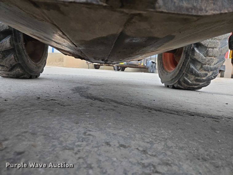 image for item EV5583 2012 Bobcat S175 skid steer loader