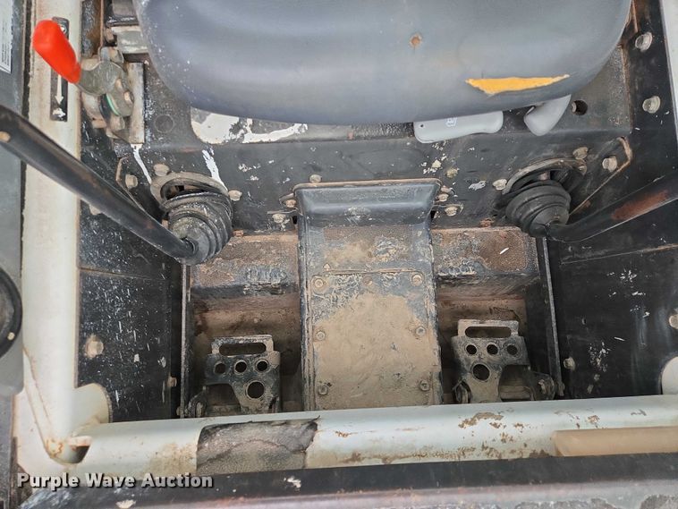 image for item EV5583 2012 Bobcat S175 skid steer loader