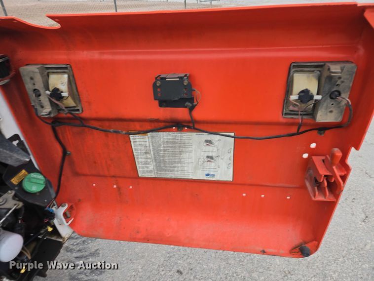 image for item EV5583 2012 Bobcat S175 skid steer loader