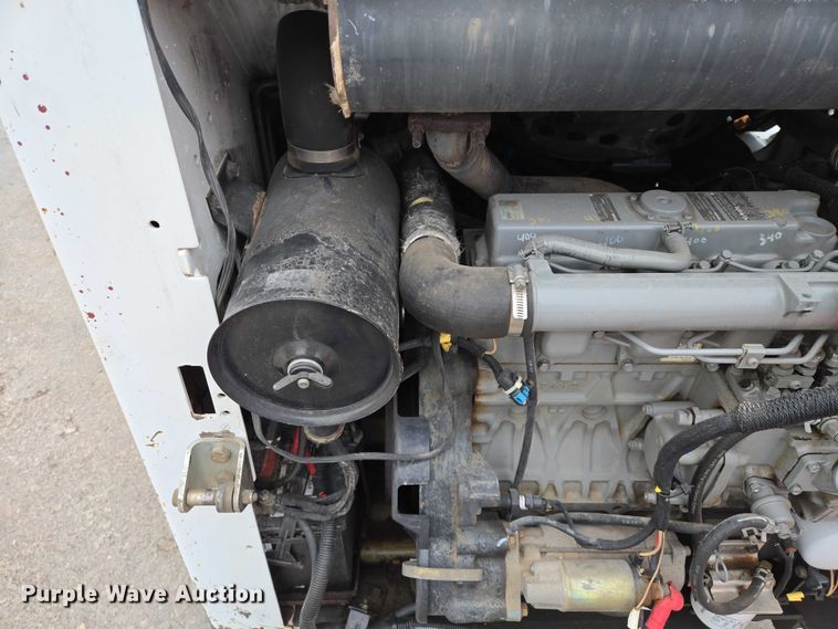 image for item EV5583 2012 Bobcat S175 skid steer loader