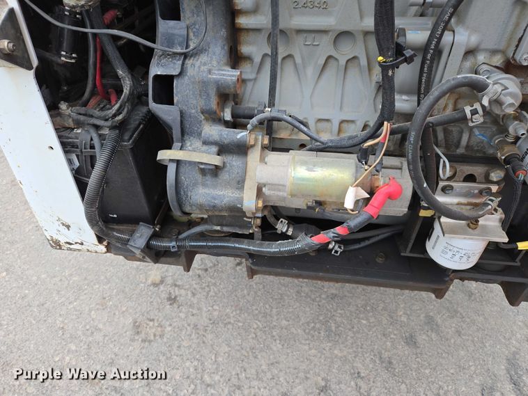 image for item EV5583 2012 Bobcat S175 skid steer loader