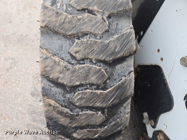 image for item EV5583 2012 Bobcat S175 skid steer loader