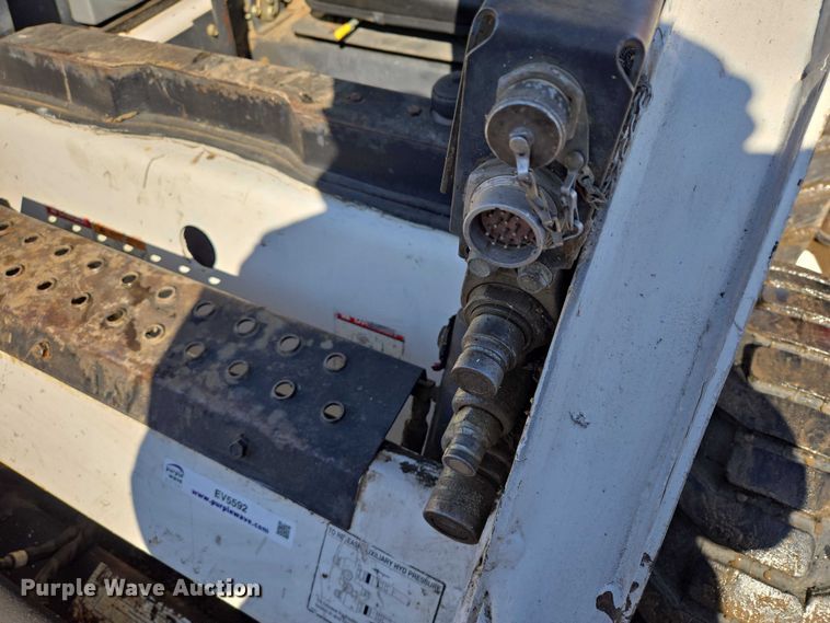 image for item EV5592 2002 Bobcat S185 skid steer loader