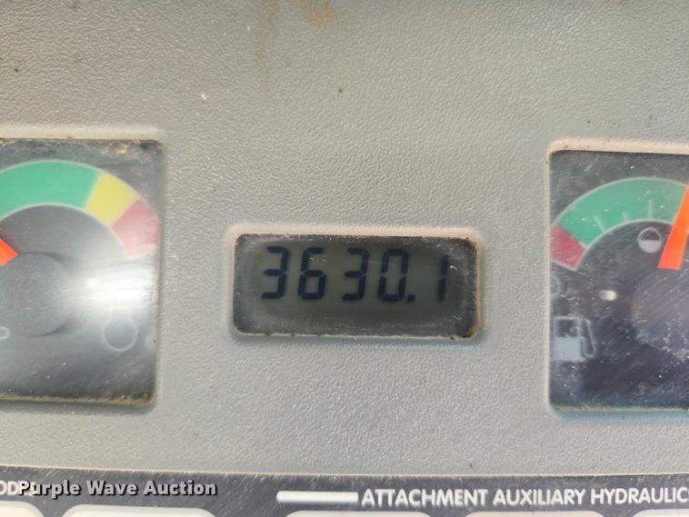 image for item EV5592 2002 Bobcat S185 skid steer loader