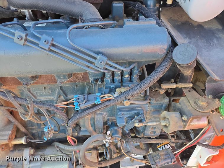 image for item EV5592 2002 Bobcat S185 skid steer loader