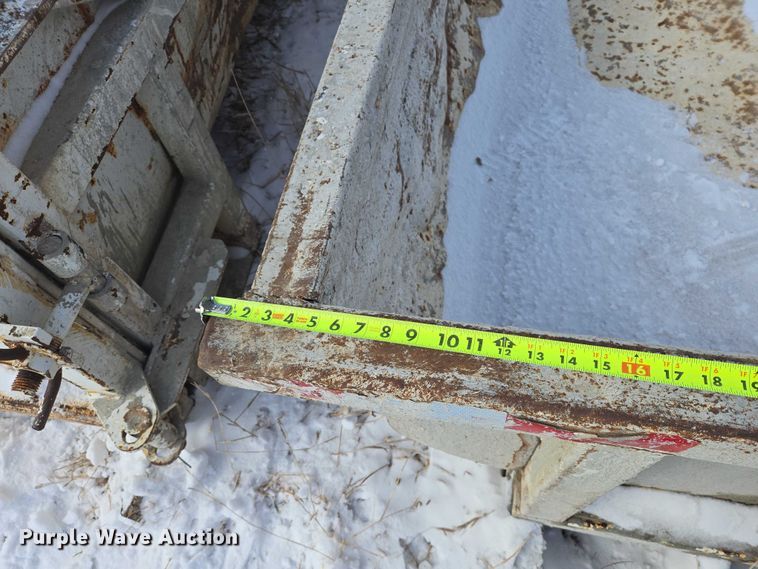 image for item EV5606 Roll-off container