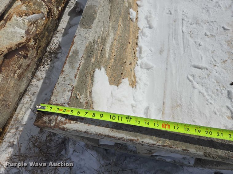 image for item EV5608 Roll-off container