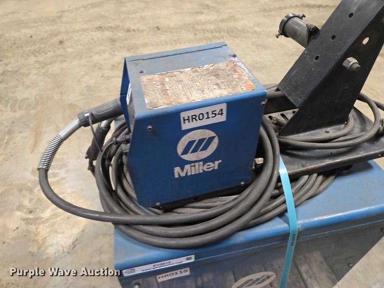 image for item EV5610 Miller Deltaweld 302 welder