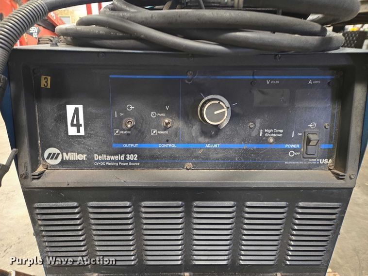 image for item EV5610 Miller Deltaweld 302 welder