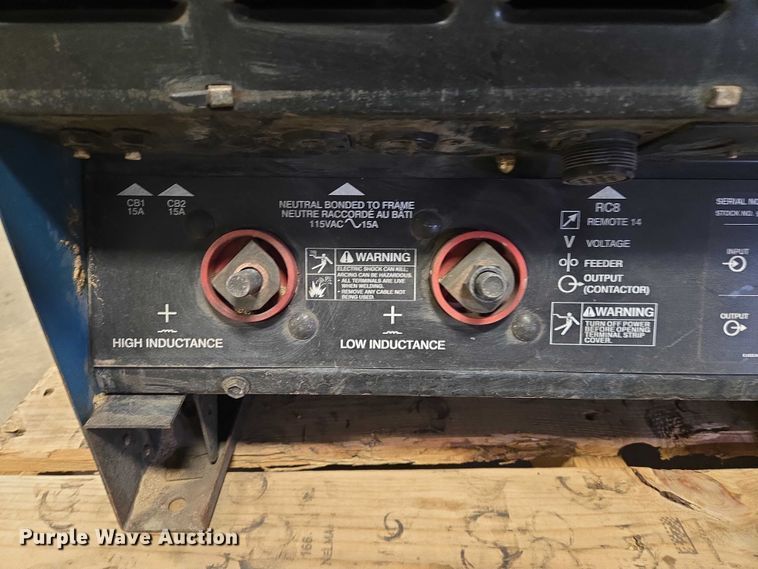 image for item EV5610 Miller Deltaweld 302 welder