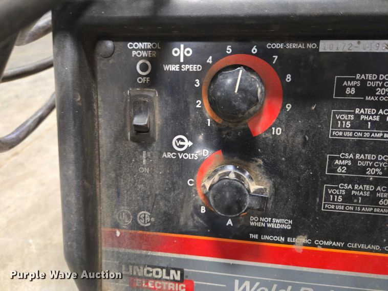 image for item EV5611 Lincoln Weld-Pak 100 welder