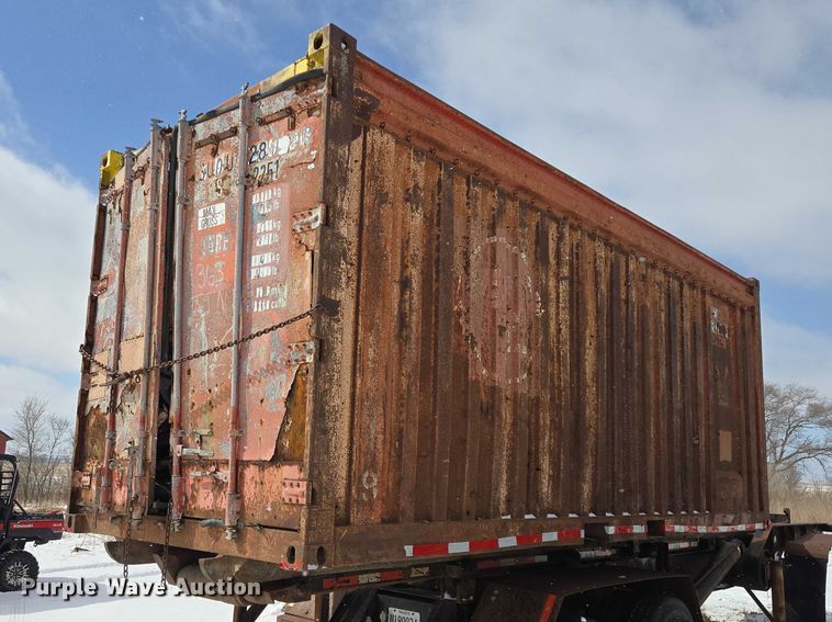 image for item EV5612 Roll-off container