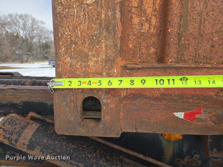 image for item EV5612 Roll-off container